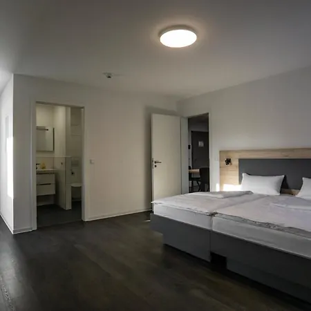 Aparthotel Boardinghouse Karlsdorf-Neuthard